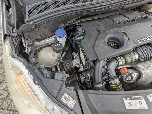 Personenauto, peugeot, 208, 2012 - afbeelding 42 van  57