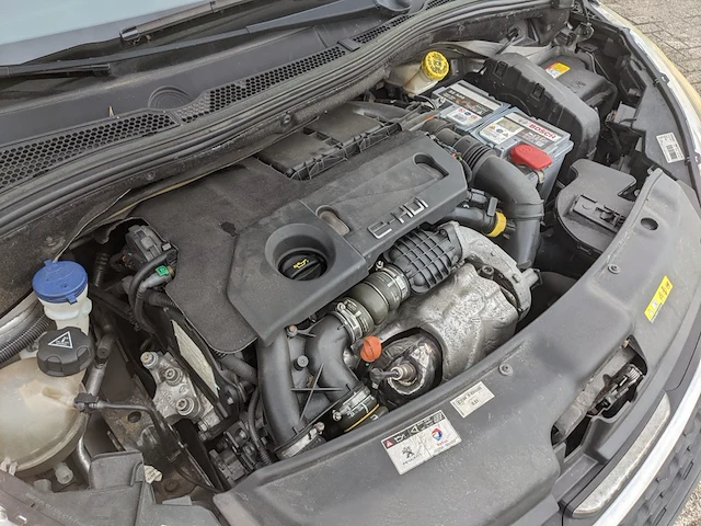 Personenauto, peugeot, 208, 2012 - afbeelding 43 van  57