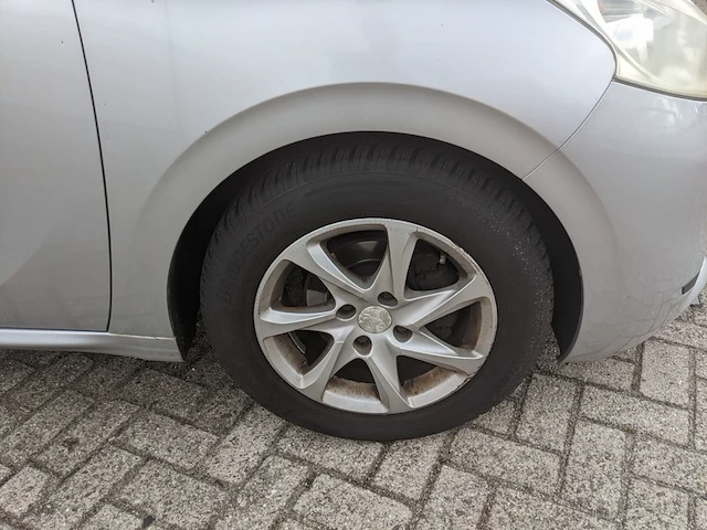 Personenauto, peugeot, 208, 2012 - afbeelding 51 van  57