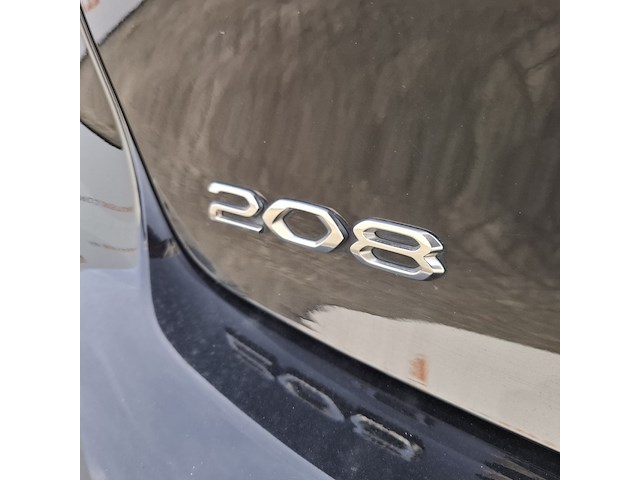 Personenauto peugeot, 208, zwart - afbeelding 30 van  39