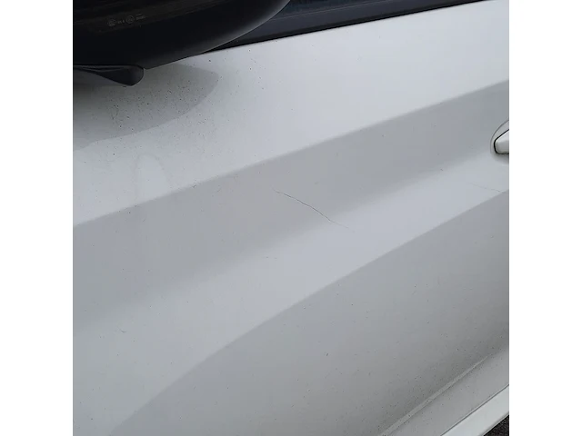 Personenauto peugeot, 208 - afbeelding 13 van  45
