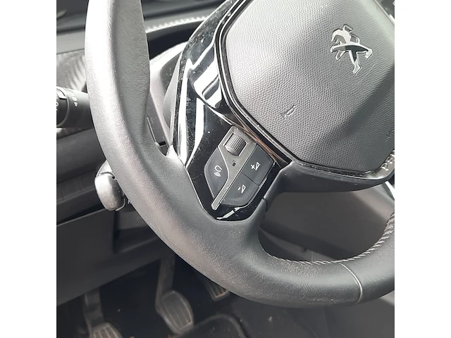 Personenauto peugeot, 208 - afbeelding 25 van  45