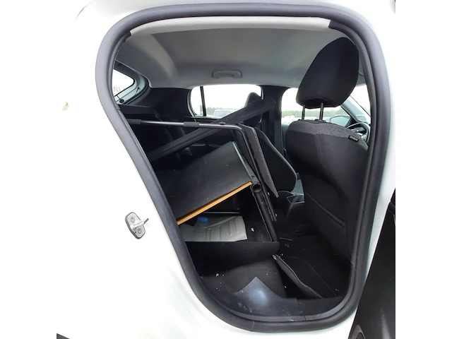 Personenauto peugeot, 208 - afbeelding 37 van  45
