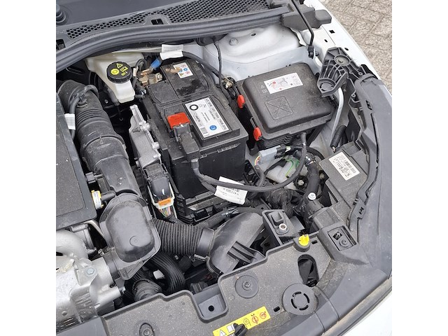 Personenauto, peugeot, 208 - afbeelding 36 van  45