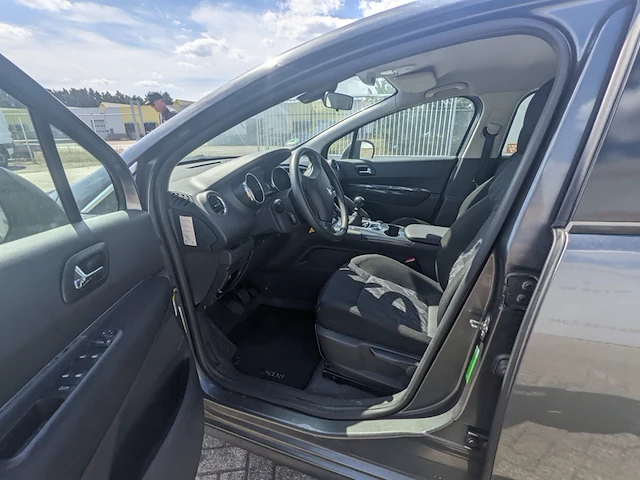 Personenauto peugeot, 3008 1,6 - afbeelding 2 van  46