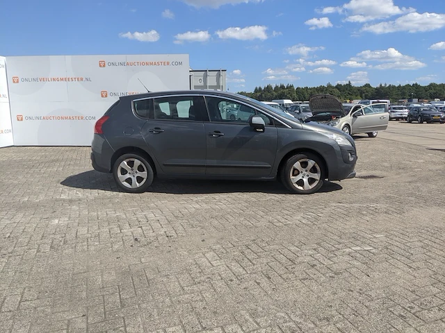 Personenauto peugeot, 3008 1,6 - afbeelding 34 van  46