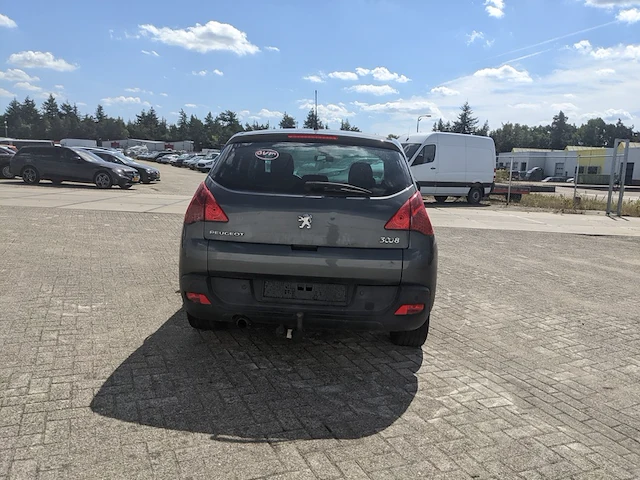 Personenauto peugeot, 3008 1,6 - afbeelding 43 van  46