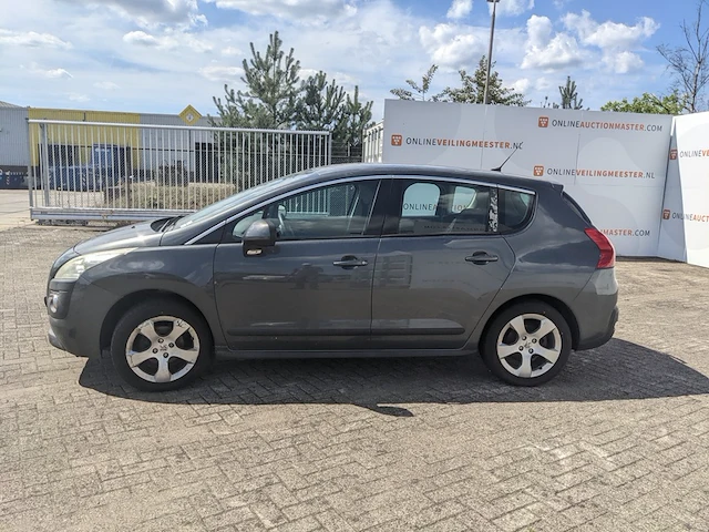 Personenauto peugeot, 3008 1,6 - afbeelding 45 van  46