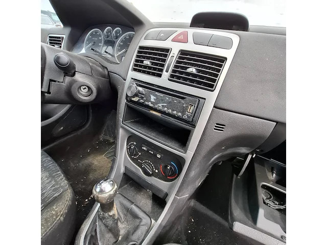 Personenauto peugeot, 307 1.4 xs, 2003 - afbeelding 15 van  27