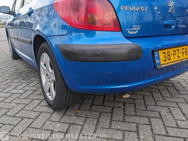Personenauto peugeot, 307 2.0-16v navtech, blauw, bouwjaar 13-04-2005 - afbeelding 3 van  36