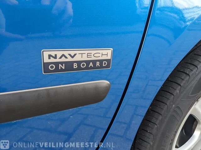Personenauto peugeot, 307 2.0-16v navtech, blauw, bouwjaar 13-04-2005 - afbeelding 6 van  36