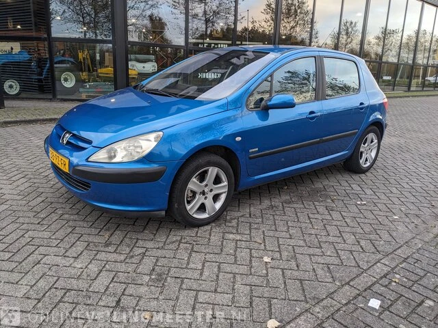 Personenauto peugeot, 307 2.0-16v navtech, blauw, bouwjaar 13-04-2005 - afbeelding 1 van  36