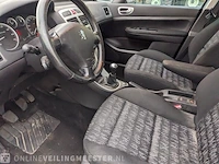 Personenauto peugeot, 307 2.0-16v navtech, blauw, bouwjaar 13-04-2005 - afbeelding 20 van  36