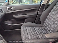 Personenauto peugeot, 307 2.0-16v navtech, blauw, bouwjaar 13-04-2005 - afbeelding 21 van  36