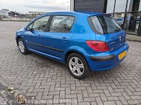 Personenauto peugeot, 307 2.0-16v navtech, blauw, bouwjaar 13-04-2005 - afbeelding 23 van  36