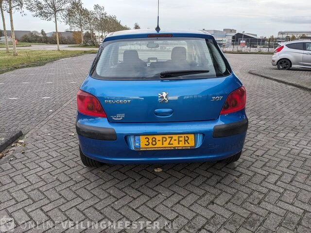Personenauto peugeot, 307 2.0-16v navtech, blauw, bouwjaar 13-04-2005 - afbeelding 31 van  36