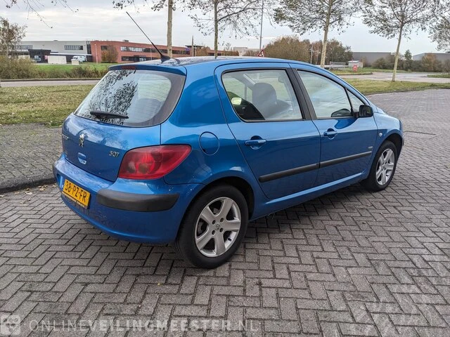 Personenauto peugeot, 307 2.0-16v navtech, blauw, bouwjaar 13-04-2005 - afbeelding 32 van  36