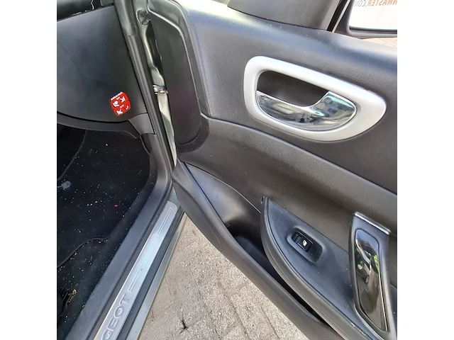 Personenauto peugeot, 307 cc 2.0-16v, grijs, bouwjaar 2006 - afbeelding 20 van  50
