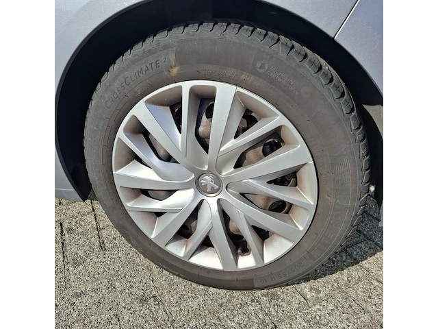 Personenauto peugeot, 308 1.5 blue hdi, bouwjaar 2018 - afbeelding 5 van  46