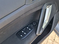 Personenauto peugeot, 308 1.5 blue hdi, bouwjaar 2018 - afbeelding 8 van  46