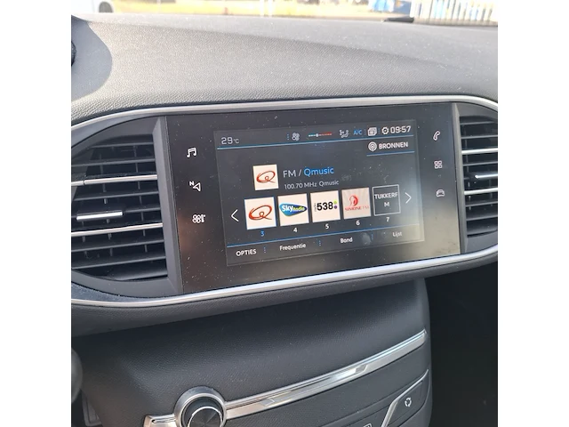 Personenauto peugeot, 308 1.5 blue hdi, bouwjaar 2018 - afbeelding 16 van  46