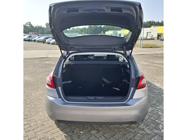 Personenauto peugeot, 308 1.5 blue hdi, bouwjaar 2018 - afbeelding 24 van  46