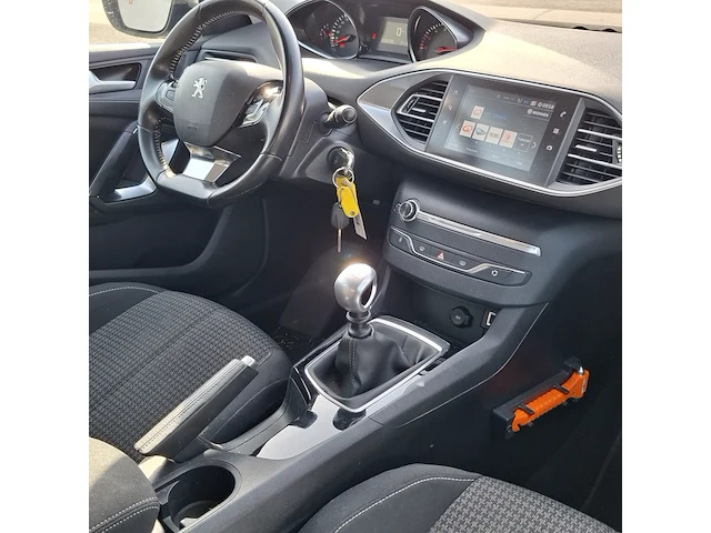 Personenauto peugeot, 308 1.5 blue hdi, bouwjaar 2018 - afbeelding 29 van  46