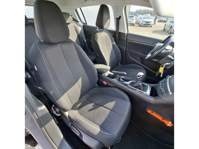 Personenauto peugeot, 308 1.5 blue hdi, bouwjaar 2018 - afbeelding 31 van  46