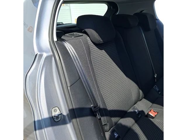 Personenauto, peugeot, 308 1.5d - afbeelding 5 van  123