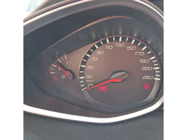 Personenauto, peugeot, 308 1.5d - afbeelding 103 van  123
