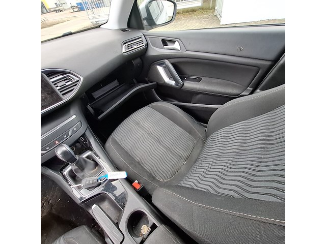 Personenauto, peugeot, 308 1.6 bluehdi, 2015 - afbeelding 13 van  51