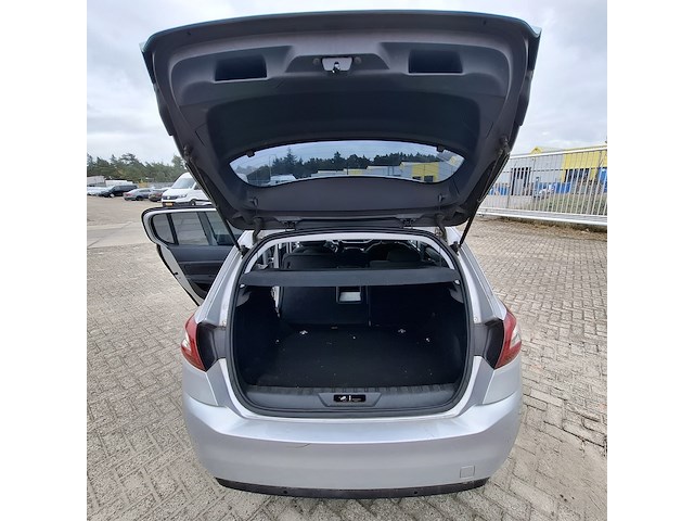 Personenauto, peugeot, 308 1.6 bluehdi, 2015 - afbeelding 17 van  51
