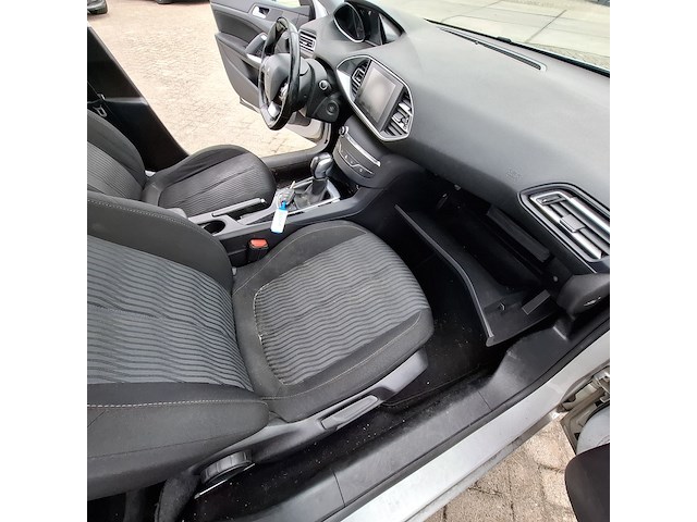 Personenauto, peugeot, 308 1.6 bluehdi, 2015 - afbeelding 24 van  51