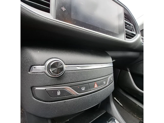 Personenauto peugeot, 308 1.6 bluehdi blue lease, bouwjaar 2015 - afbeelding 10 van  38