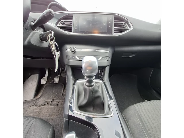 Personenauto peugeot, 308 1.6 bluehdi blue lease, bouwjaar 2015 - afbeelding 13 van  38