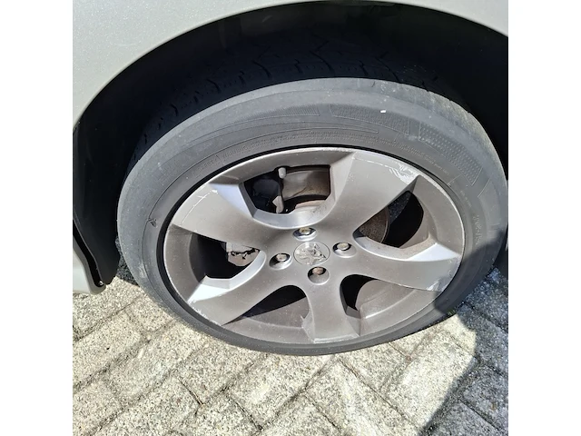 Personenauto peugeot, 308 1.6 hdif xs, bouwjaar 2008 - afbeelding 2 van  32