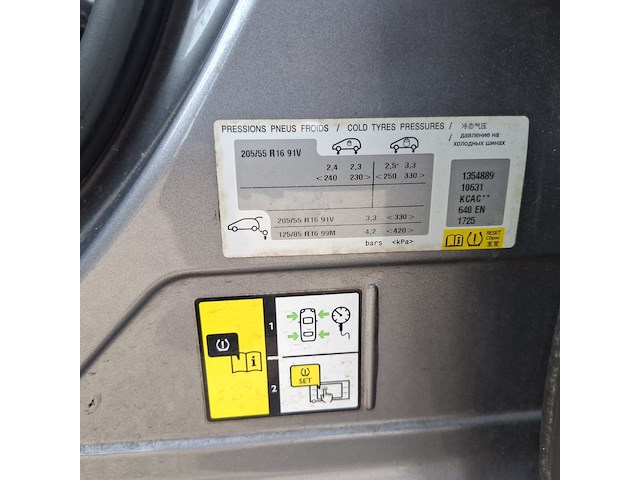 Personenauto peugeot, 308 1.6 thp première, grijs, bouwjaar 2014 - afbeelding 27 van  35