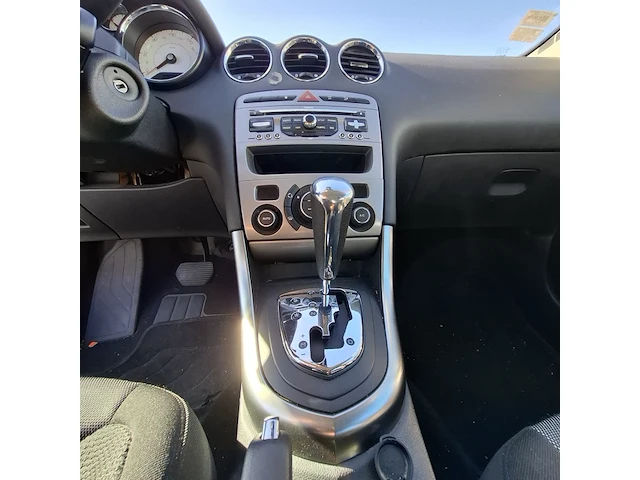 Personenauto peugeot, 308 1.6 thp signature, bouwjaar 2010 - afbeelding 6 van  30