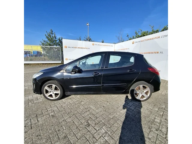 Personenauto peugeot, 308 1.6 thp signature, bouwjaar 2010 - afbeelding 29 van  30