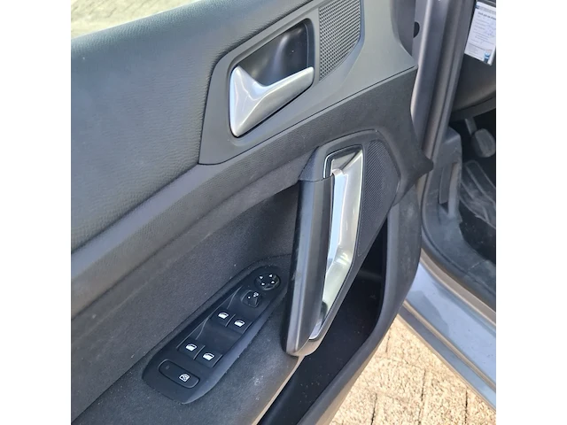 Personenauto, peugeot, 308 , 2020 - afbeelding 9 van  50