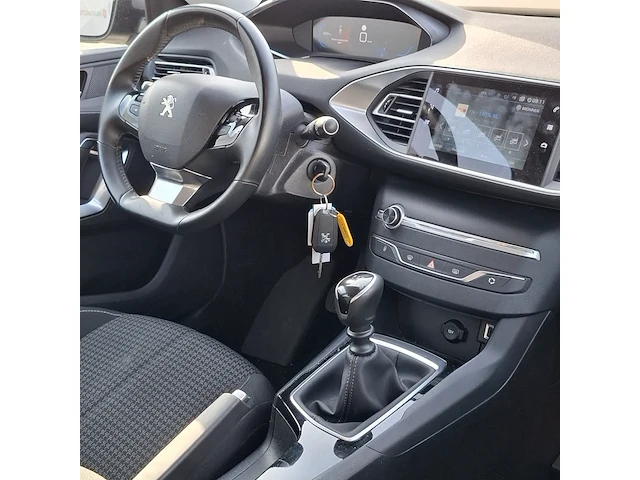 Personenauto, peugeot, 308 , 2020 - afbeelding 35 van  50