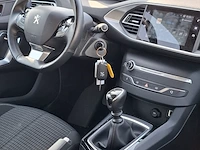 Personenauto, peugeot, 308 , 2020 - afbeelding 35 van  50