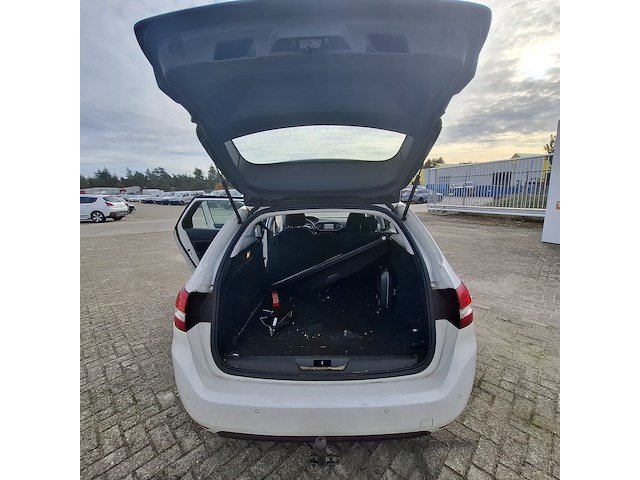 Personenauto peugeot, 308 sw 1.6, wit, bouwjaar 2015 - afbeelding 15 van  56