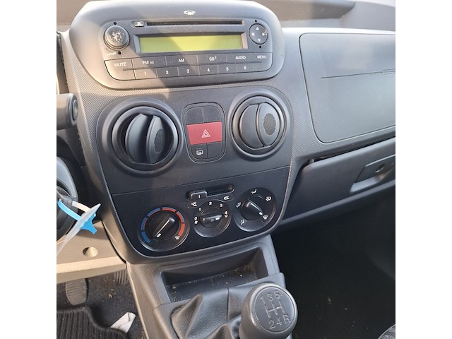 Personenauto, peugeot, bipper 1.4, 2010 - afbeelding 24 van  50