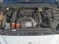 Personenauto peugeot, rcz 1.6 thp, wit, bouwjaar 2014 - afbeelding 22 van  44