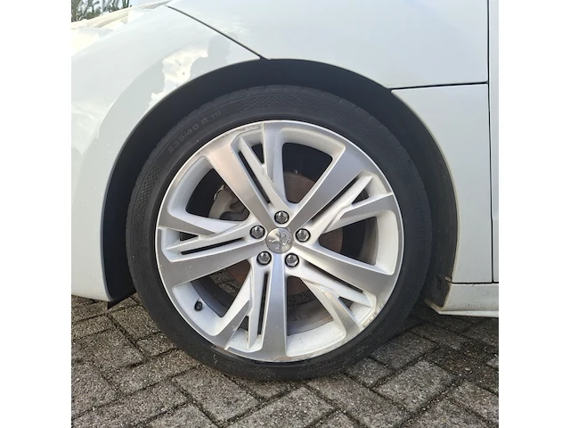 Personenauto peugeot, rcz 1.6 thp, wit, bouwjaar 2014 - afbeelding 29 van  44
