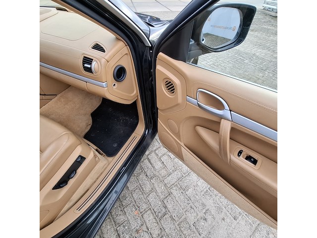 Personenauto porsche, cayenne 3.6, zwart, bouwjaar 2007 - afbeelding 24 van  56