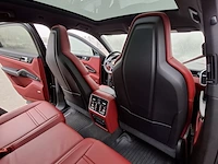 Personenauto, porsche, cayenne coupe 3.0 e-hybrid, 2023 - afbeelding 29 van  52