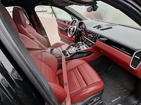 Personenauto, porsche, cayenne coupe 3.0 e-hybrid, 2023 - afbeelding 31 van  52
