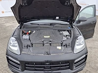 Personenauto, porsche, cayenne coupe 3.0 e-hybrid, 2023 - afbeelding 44 van  52